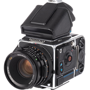 Retrouvez le mode d'emploi du Hasselblad 205TCC. Découvrez les fonctionnalités, réglages, et conseils pour maîtriser cet appareil photo professionnel.
