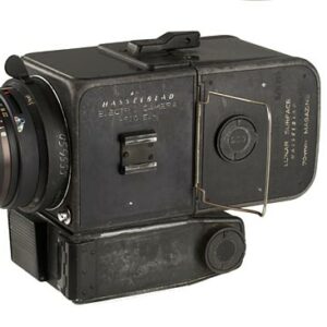 Retrouvez le mode d'emploi du Hasselblad 500EL. Découvrez les fonctionnalités, réglages, et conseils pour maîtriser cet appareil photo professionnel.