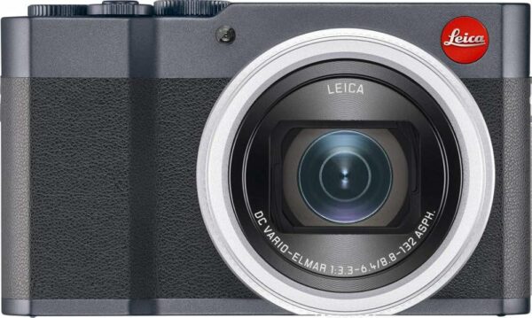 Retrouvez le mode d'emploi du Leica CLUX. Découvrez les fonctionnalités, réglages, et conseils pour maîtriser cet appareil photo professionnel.