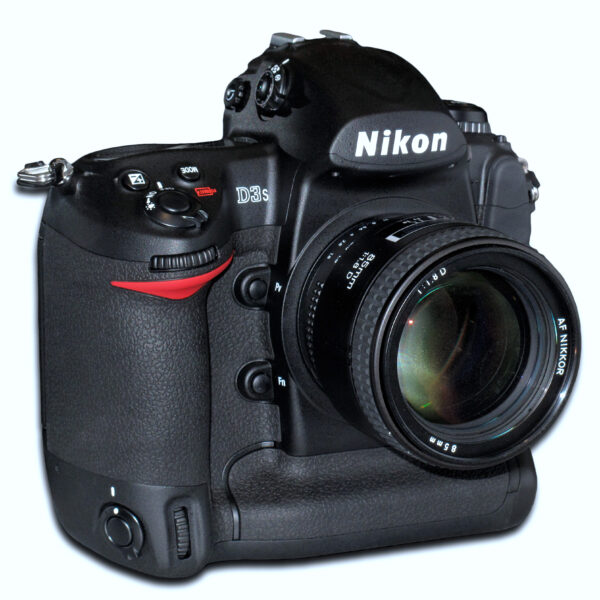 Retrouvez le mode d’emploi du Nikon D3S. Découvrez les fonctionnalités, réglages, et conseils pour maîtriser cet appareil photo professionnel.