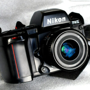 Retrouvez le mode d’emploi du Nikon F90X. Découvrez les fonctionnalités, réglages, et conseils pour maîtriser cet appareil photo professionnel.