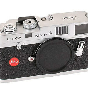Retrouvez le mode d'emploi du Leica M4P. Découvrez les fonctionnalités, réglages, et conseils pour maîtriser cet appareil photo professionnel.