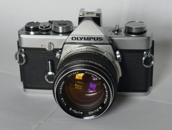 Retrouvez le mode d’emploi du Olympus OM 1. Découvrez les fonctionnalités, réglages, et conseils pour maîtriser ce matériel.