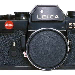 Retrouvez le mode d’emploi du Leica R3. Découvrez les fonctionnalités, réglages, et conseils pour maîtriser cet appareil photo professionnel.