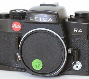 Retrouvez la notice du Leica R4. Découvrez les fonctionnalités, réglages, et conseils pour maîtriser cet appareil photo professionnel.