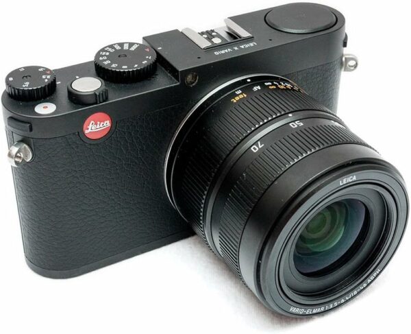 Retrouvez le mode d’emploi du Leica X-VARIO. Découvrez les fonctionnalités, réglages, et conseils pour maîtriser cet appareil photo professionnel.